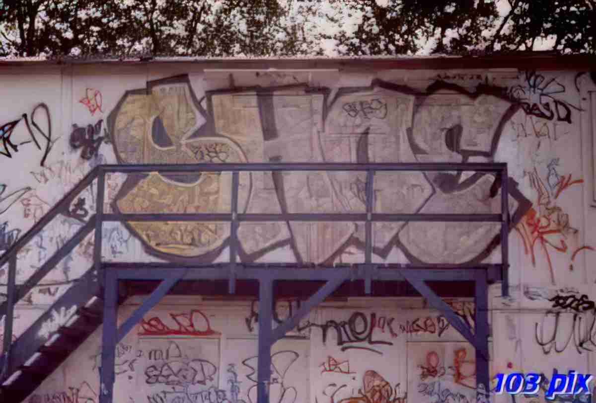 Street Art 4027 4022 GRAFFITI A4 Photo Print