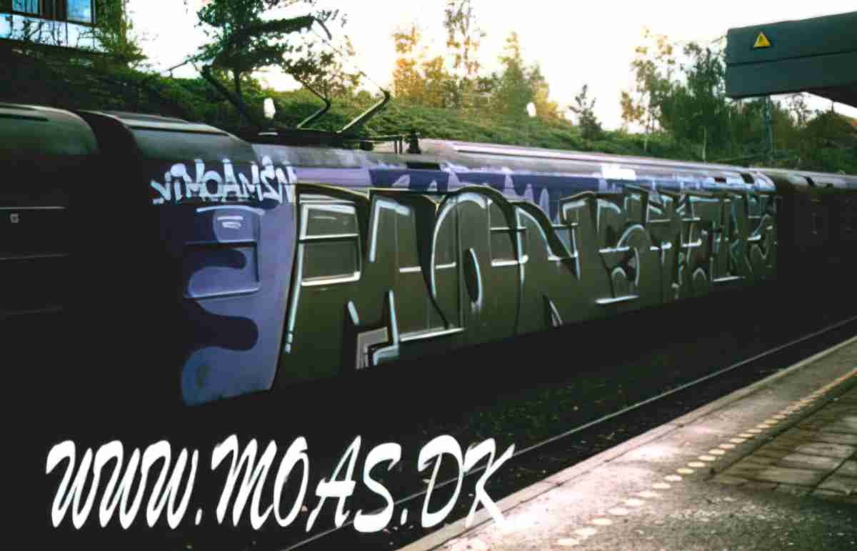 Street Art 4269 4267 GRAFFITI A4 Photo Print