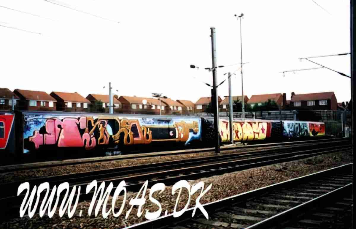 Street Art 4272 4270 GRAFFITI A4 Photo Print