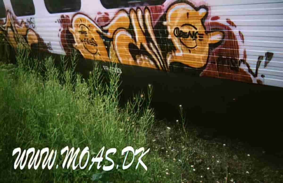 Street Art 4351 4349 GRAFFITI A4 Photo Print