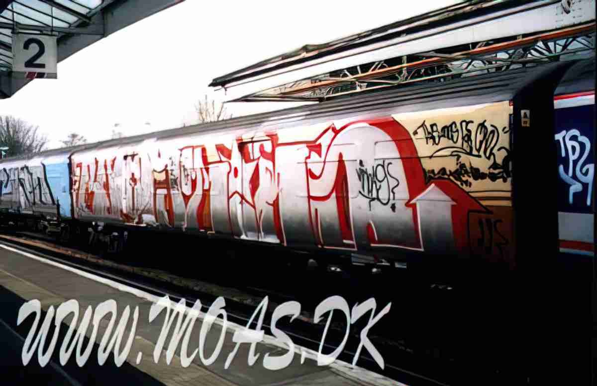 Street Art 4370 4368 GRAFFITI A4 Photo Print
