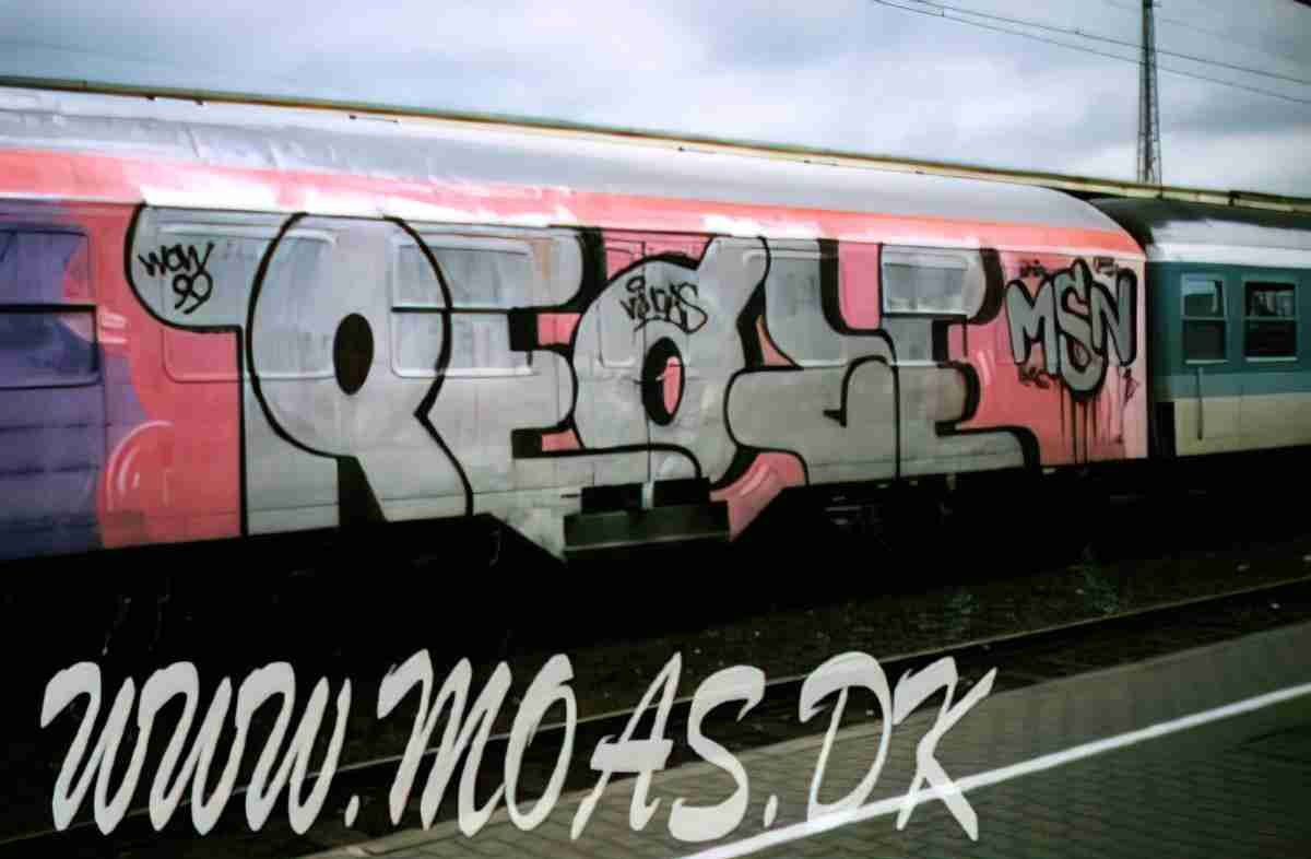 Street Art 4373 4371 GRAFFITI A4 Photo Print