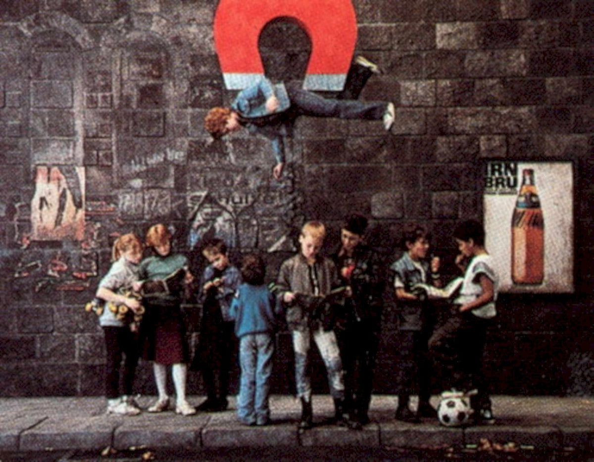 Street Art Magnet 1990s Vintage Retro Advert