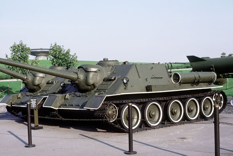 Su85 2 A4 Photo Print