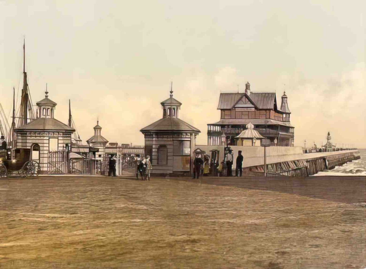 Suffolk Lowestoft Entrance to the Jetty Vintage A4 Photo Print