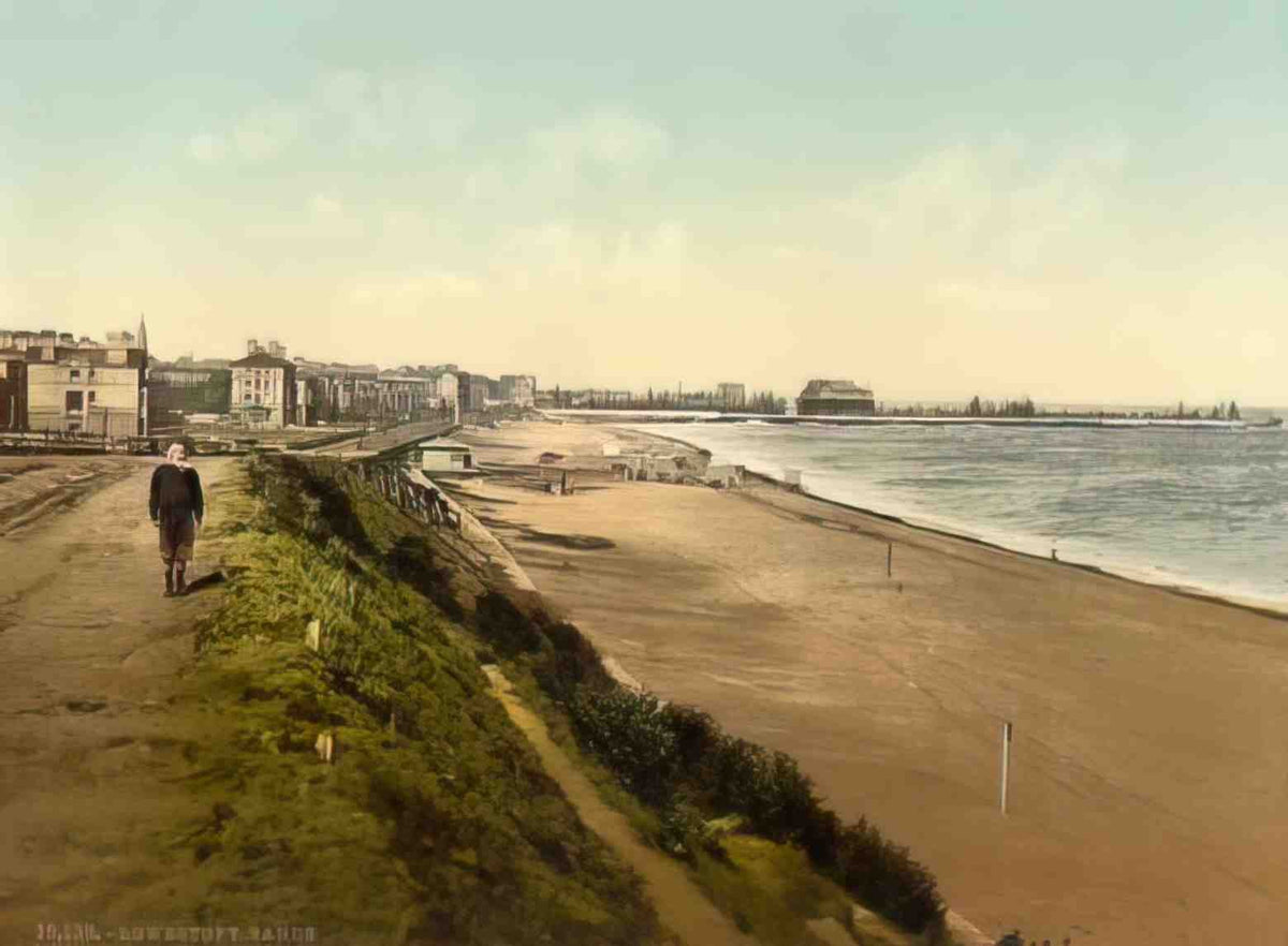 Suffolk Lowestoft Sands Vintage A4 Photo Print