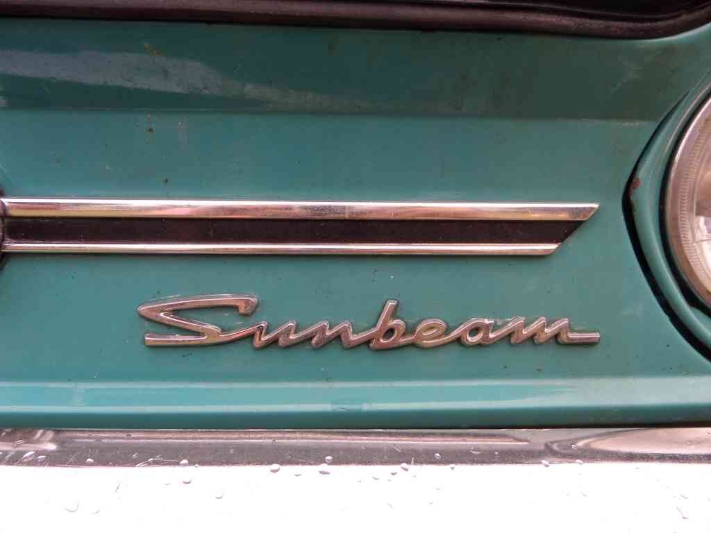 Sunmeam Bonnet Grille Boot 2553 A4 Photo Print