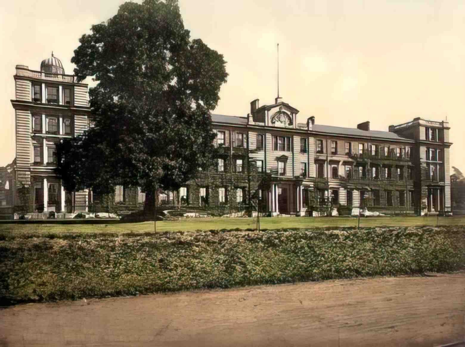 Surrey Camberley Royal Staff College Vintage A4 Photo Print