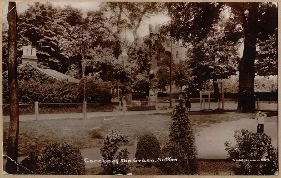 Surrey England13681 Vintage A4 Photo Print