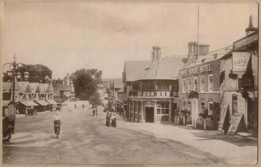 Surrey England13872 Vintage A4 Photo Print