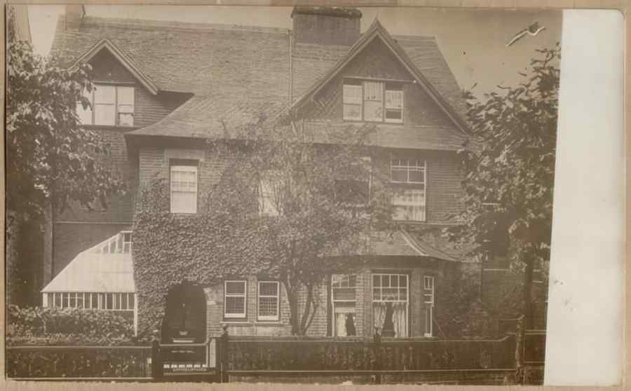 Surrey England15865 Vintage A4 Photo Print