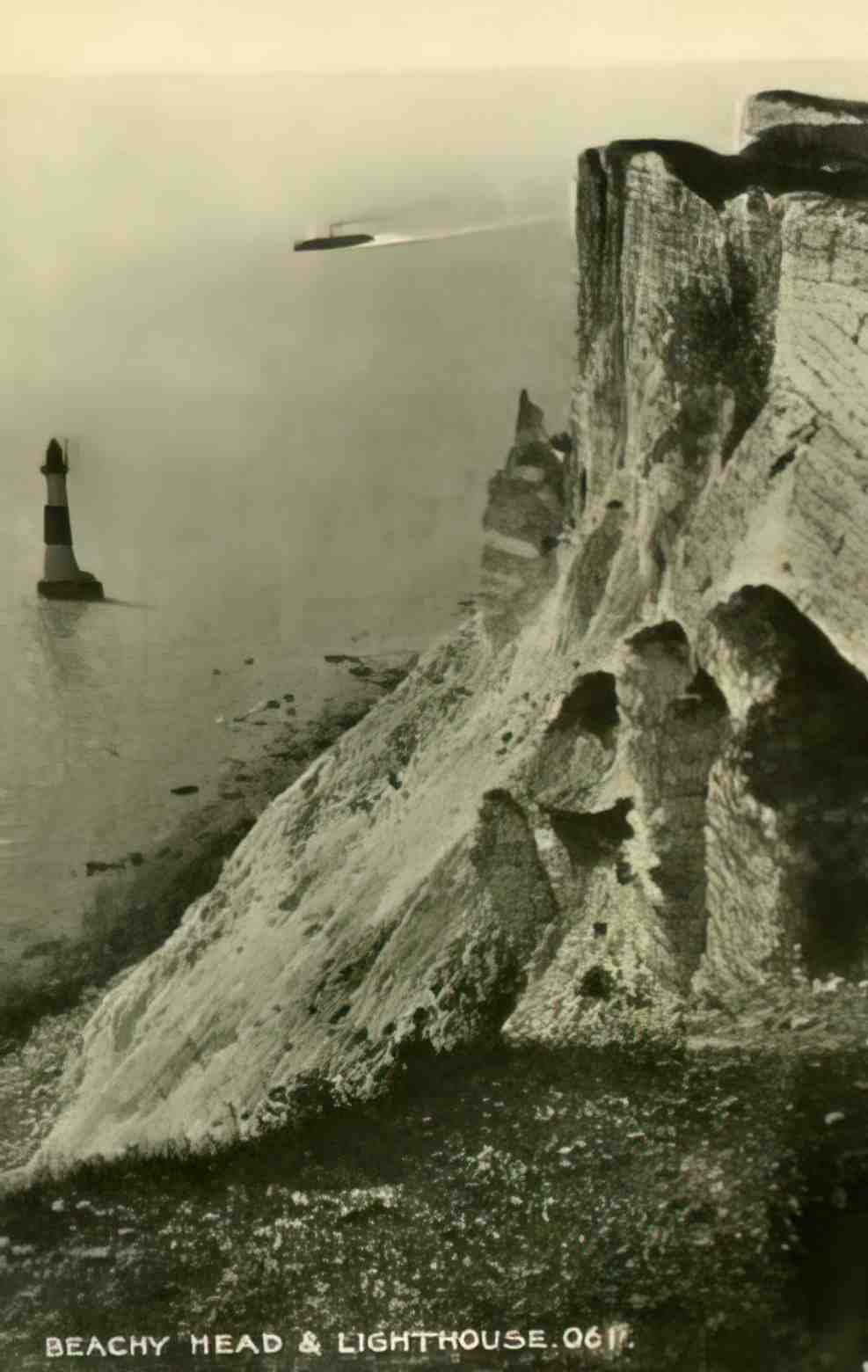 Sussex Eastbourne Beachy Head and Lighthouse c1921 Vintage A4 Photo Print