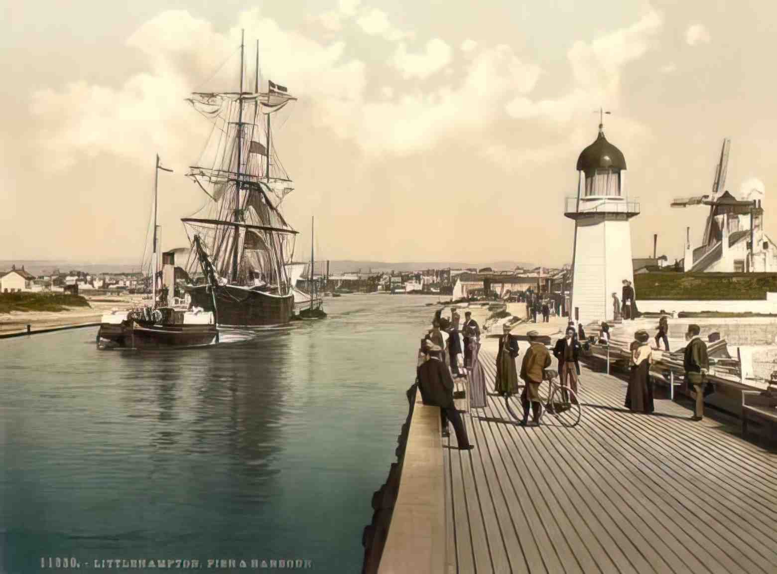 Sussex Littlehampton Pier and Harbour Vintage A4 Photo Print