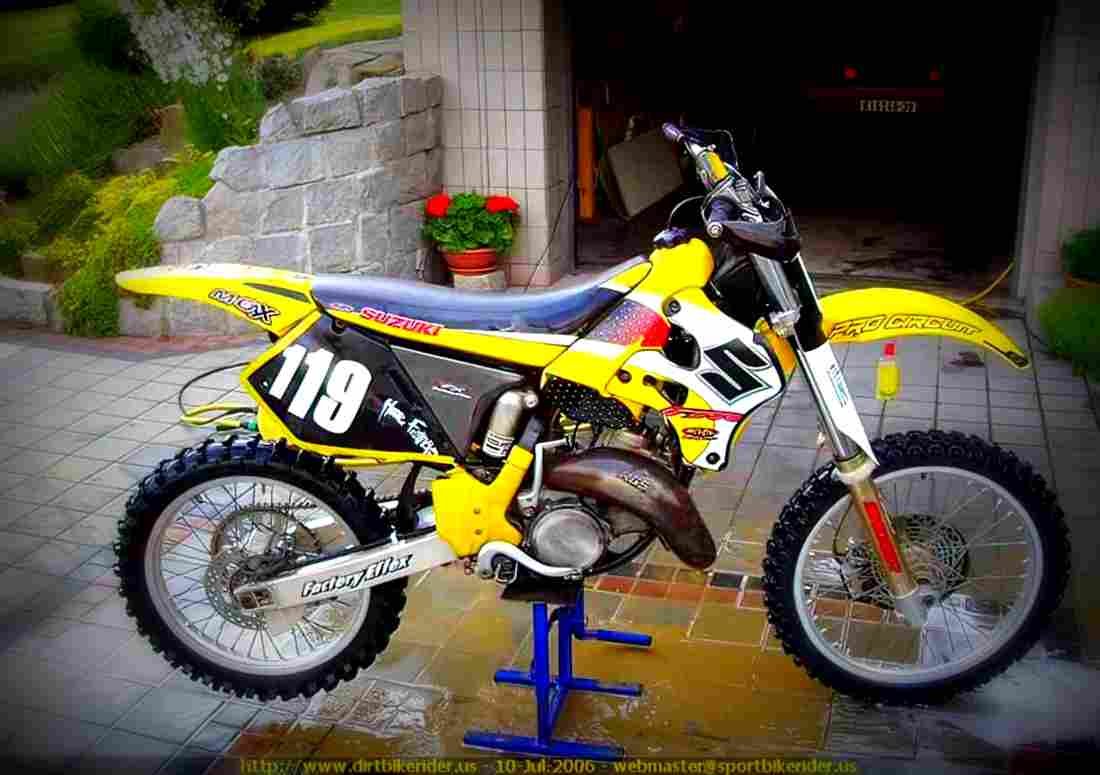 Suzuki AN 125 1998 4 motorbike A4 Photo Print