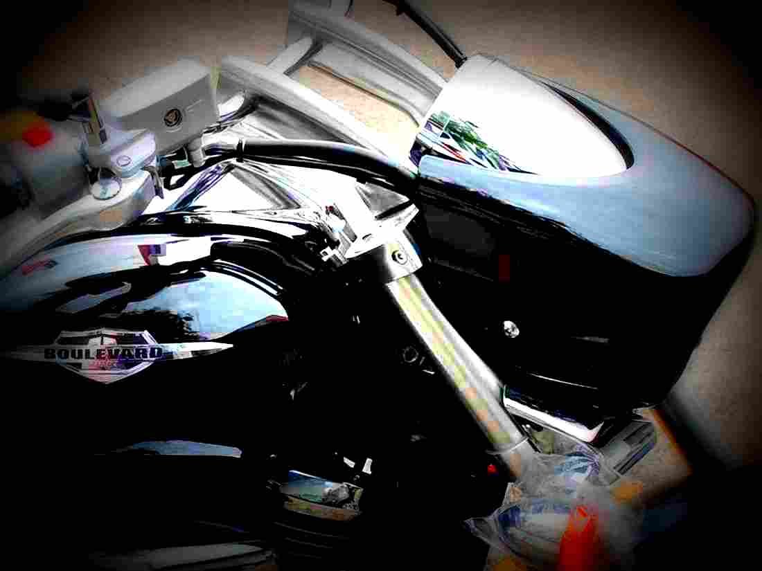 Suzuki Boulevard 400 400cc 5 motorbike A4 Photo Print