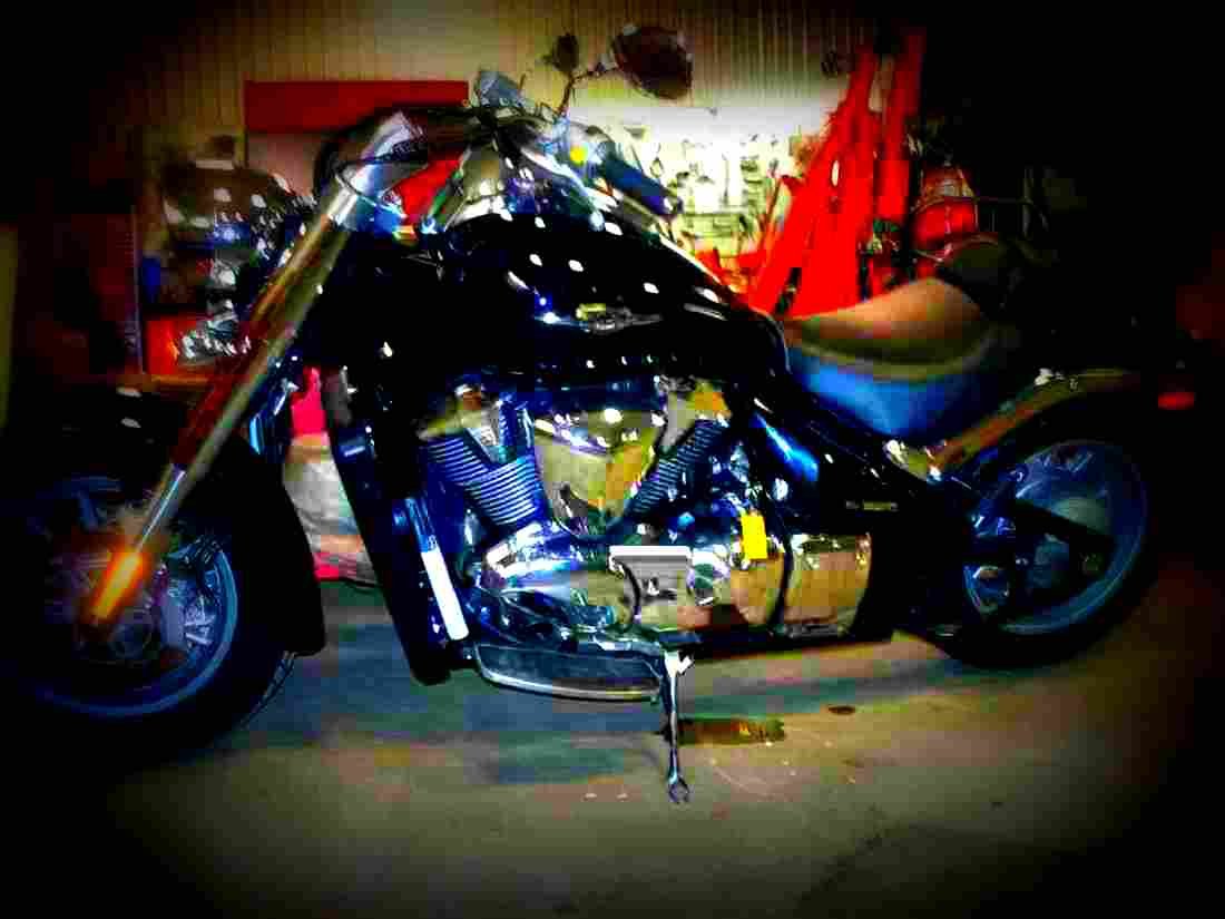 Suzuki Boulevard C109R Boulevard C109R 1 motorbike A4 Photo Print