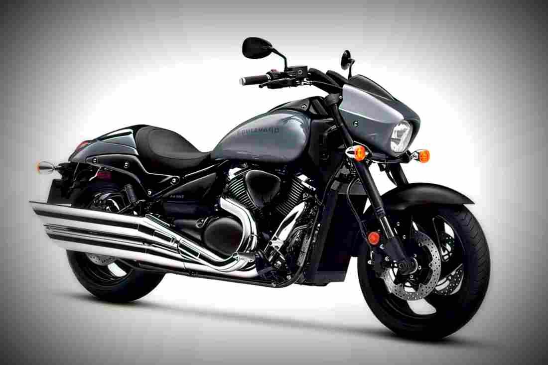 Suzuki Boulevard M90 2019 4 motorbike A4 Photo Print