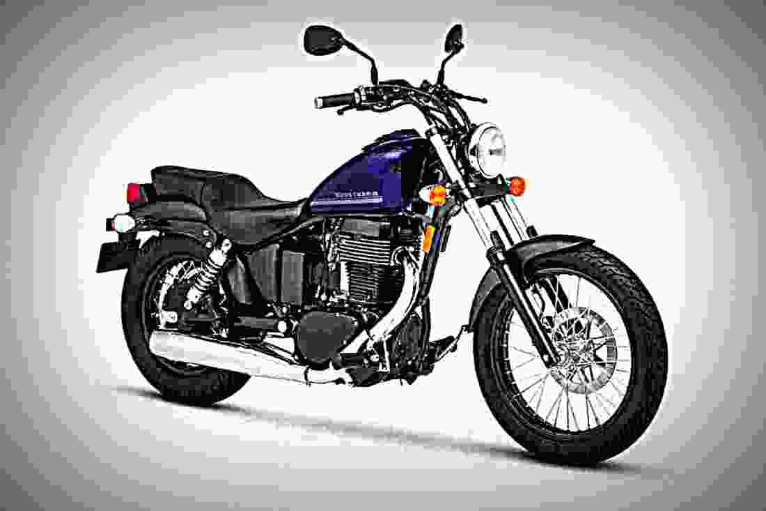 Suzuki Boulevard S40 2018 1 motorbike A4 Photo Print