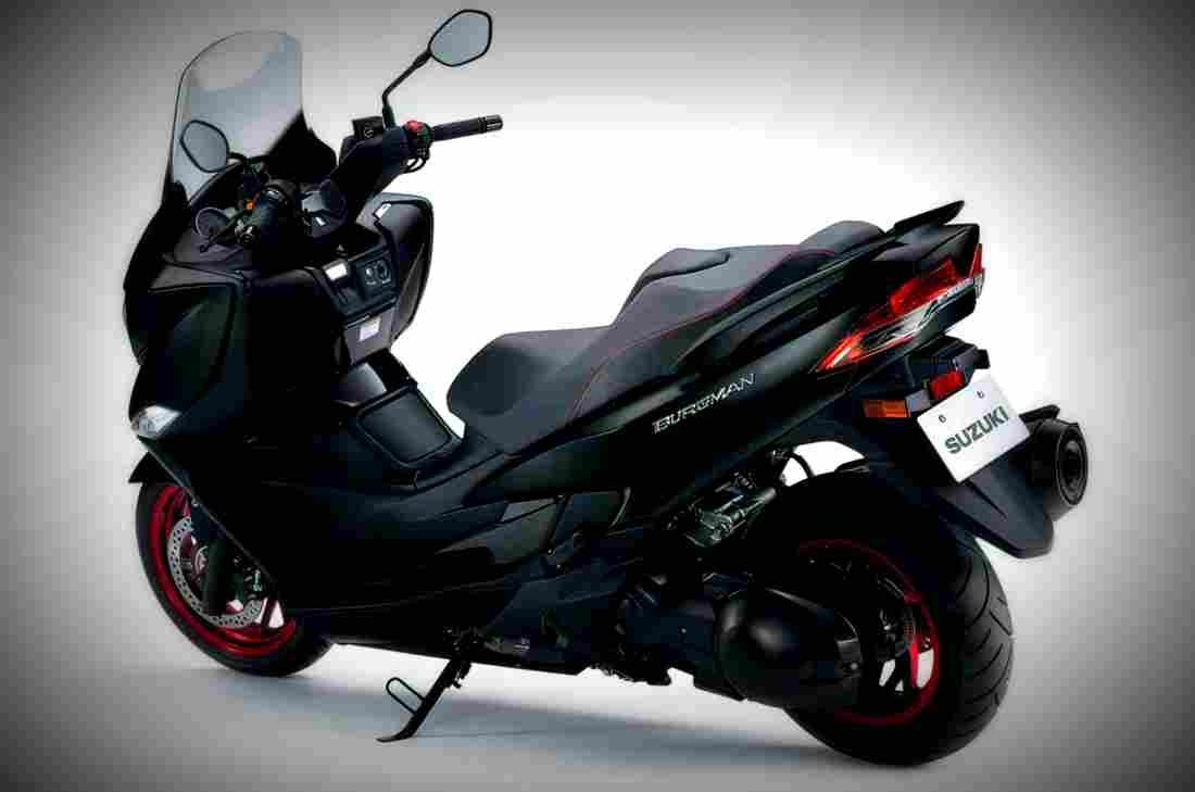 Suzuki Burgman 400 2019 2 motorbike A4 Photo Print