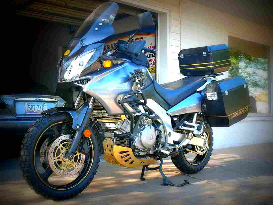 Suzuki DL 1000 V Strom 2003 2 motorbike A4 Photo Print
