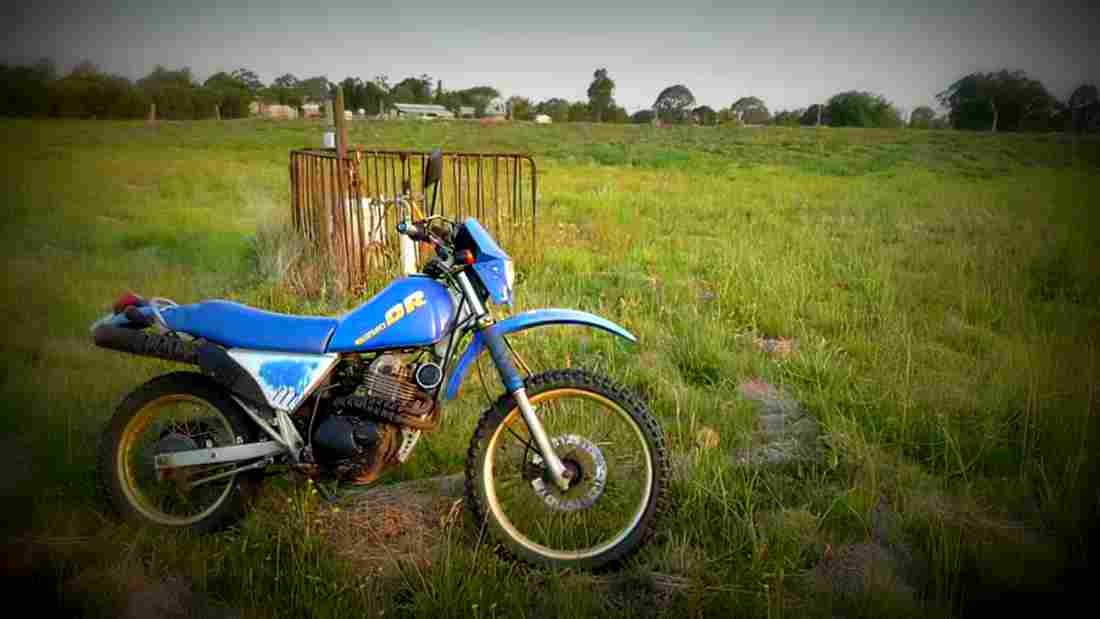 Suzuki DR 250 S 1983 4 motorbike A4 Photo Print