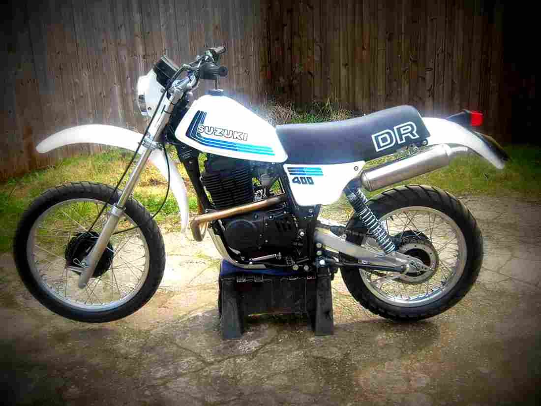Suzuki DR 400 S 1980 4 motorbike A4 Photo Print