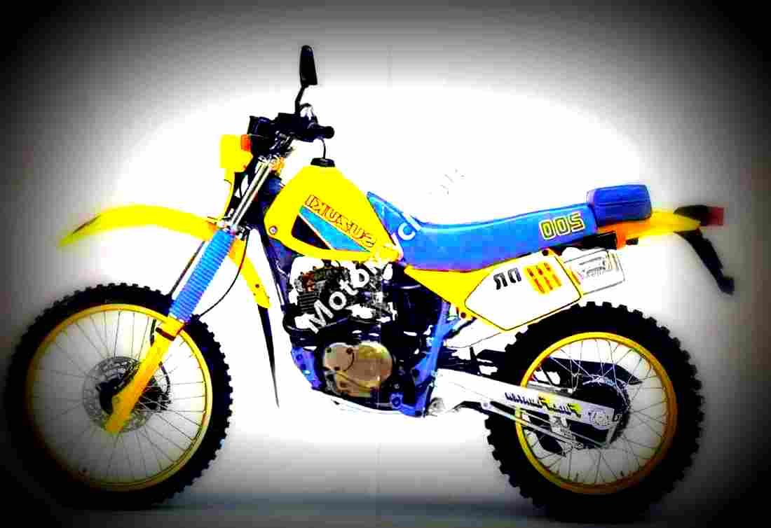Suzuki DR 600 S 1988 1 motorbike A4 Photo Print