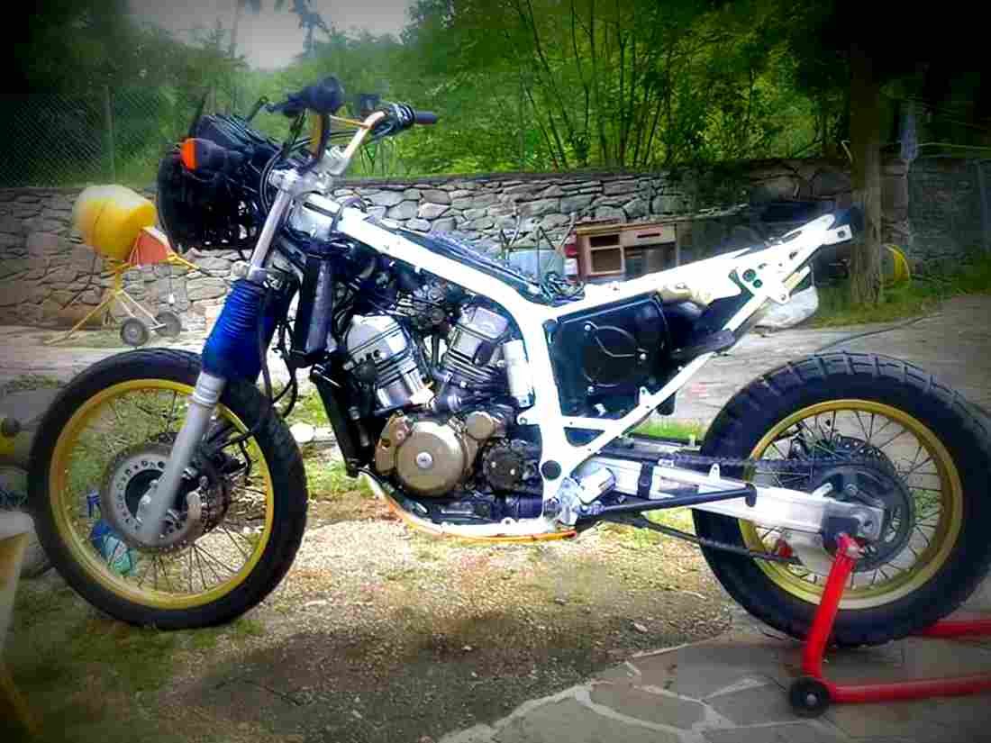 Suzuki DR 600 S 1989 5 motorbike A4 Photo Print