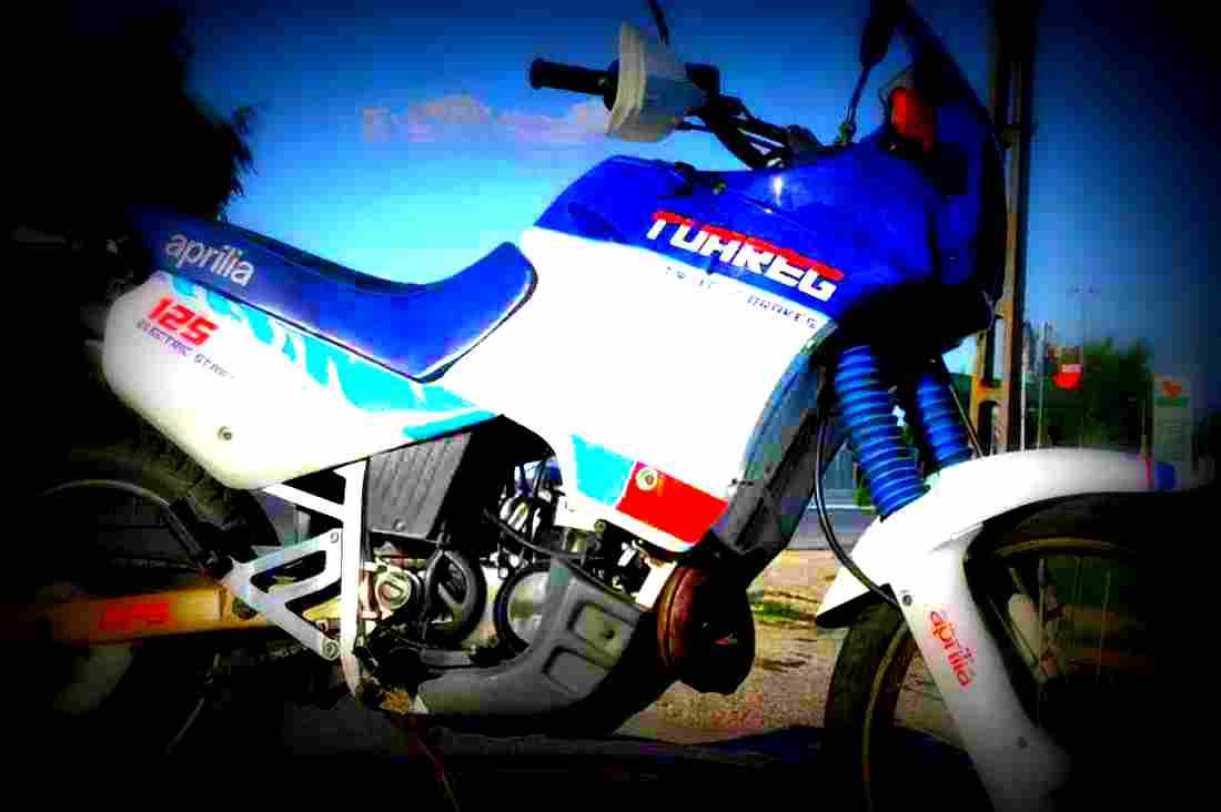 Suzuki DR 600 S (reduced effect) 1987 4 motorbike A4 Photo Print