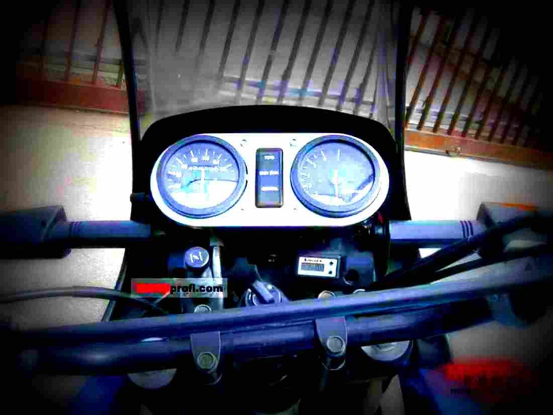 Suzuki DR Big 800 S 1992 1 motorbike A4 Photo Print