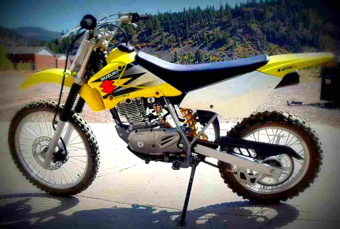 Suzuki DR Z 125 2002 4 motorbike A4 Photo Print
