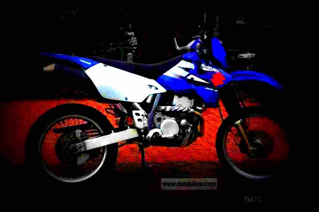 Suzuki DR Z 400 S 2002 4 motorbike A4 Photo Print