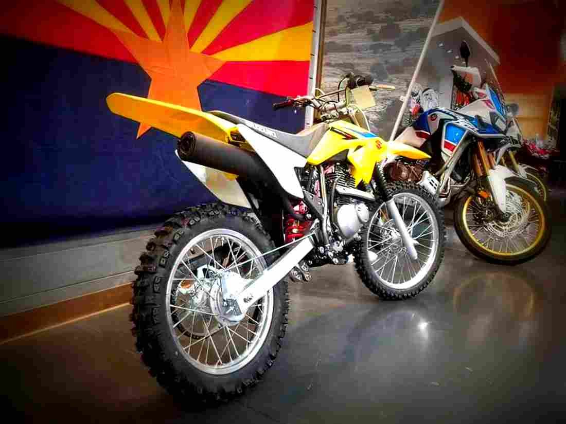 Suzuki DR Z125L 2019 3 motorbike A4 Photo Print