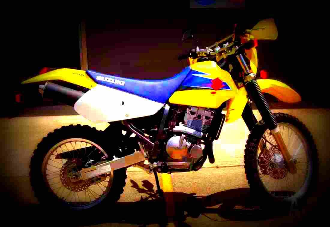 Suzuki DR Z250 2017 1 motorbike A4 Photo Print