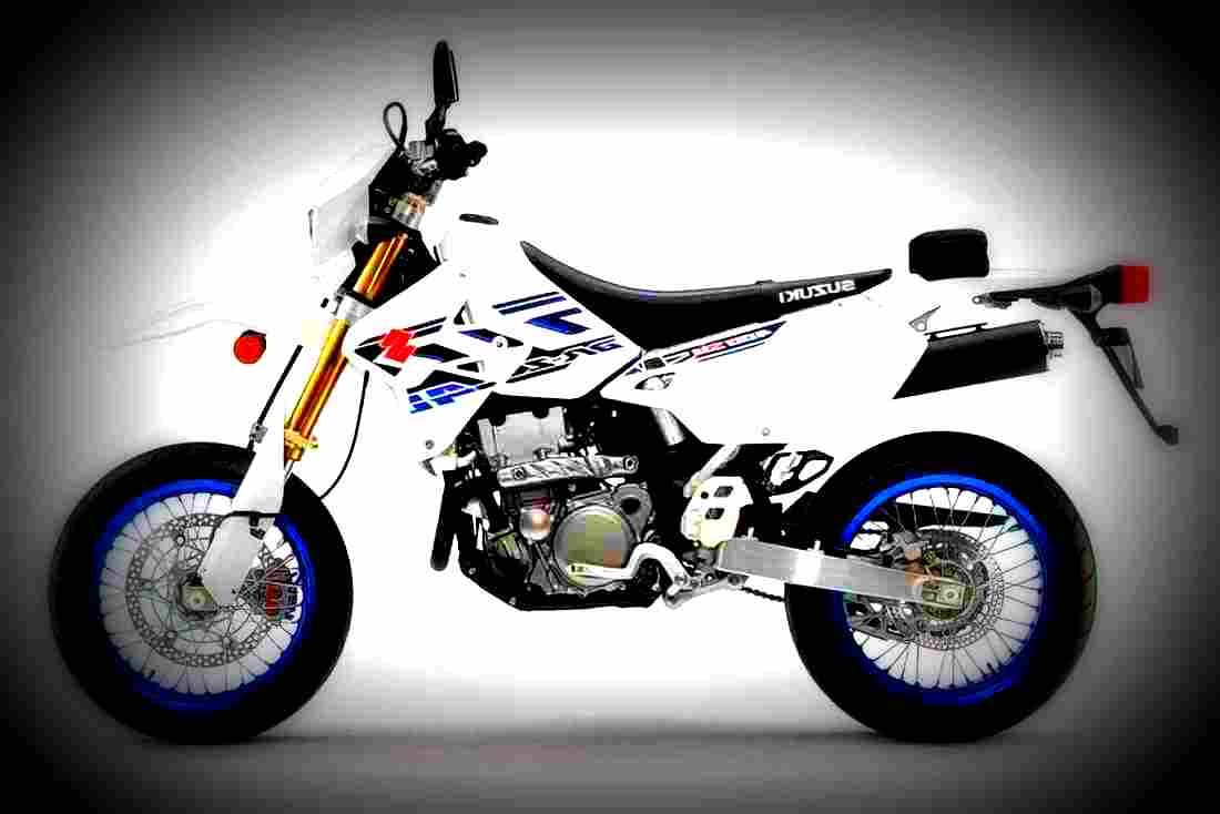 Suzuki DR Z400SM 2017 2 motorbike A4 Photo Print