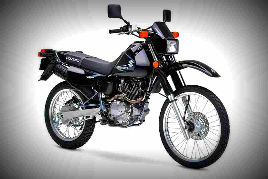 Suzuki DR200SE 2017 3 motorbike A4 Photo Print