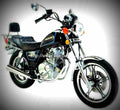 Suzuki GN 250 E 1990 1 motorbike A4 Photo Print