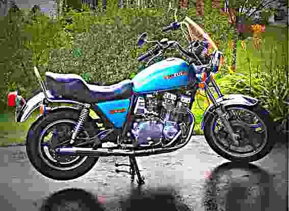 Suzuki GN 400 L 1981 3 motorbike A4 Photo Print