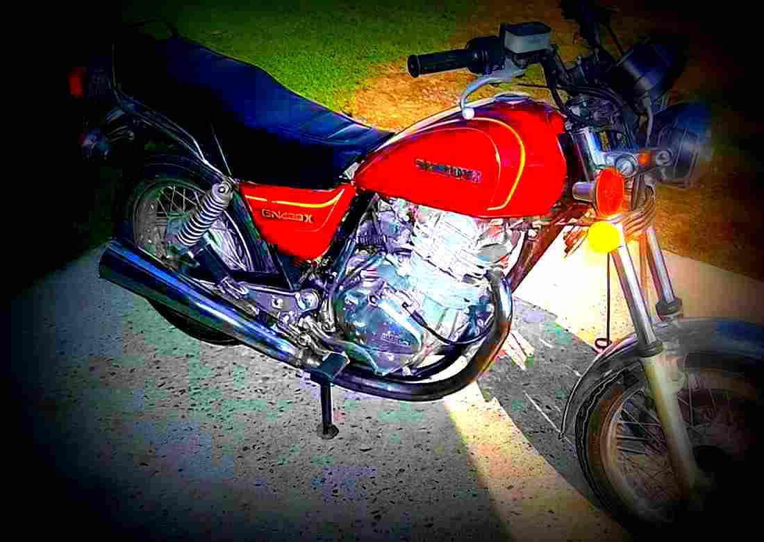 Suzuki GN 400 L 1981 5 motorbike A4 Photo Print