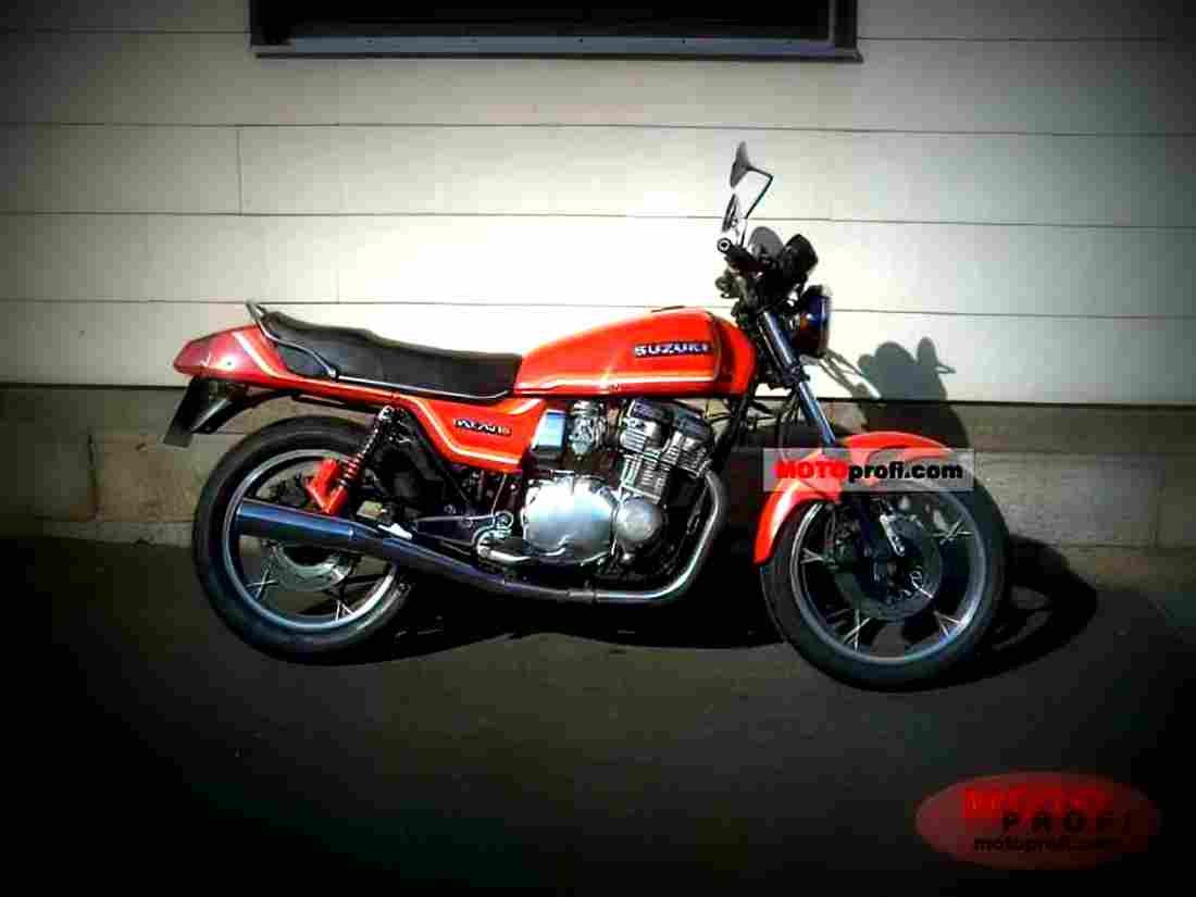 Suzuki GNX 250 E 1983 3 motorbike A4 Photo Print
