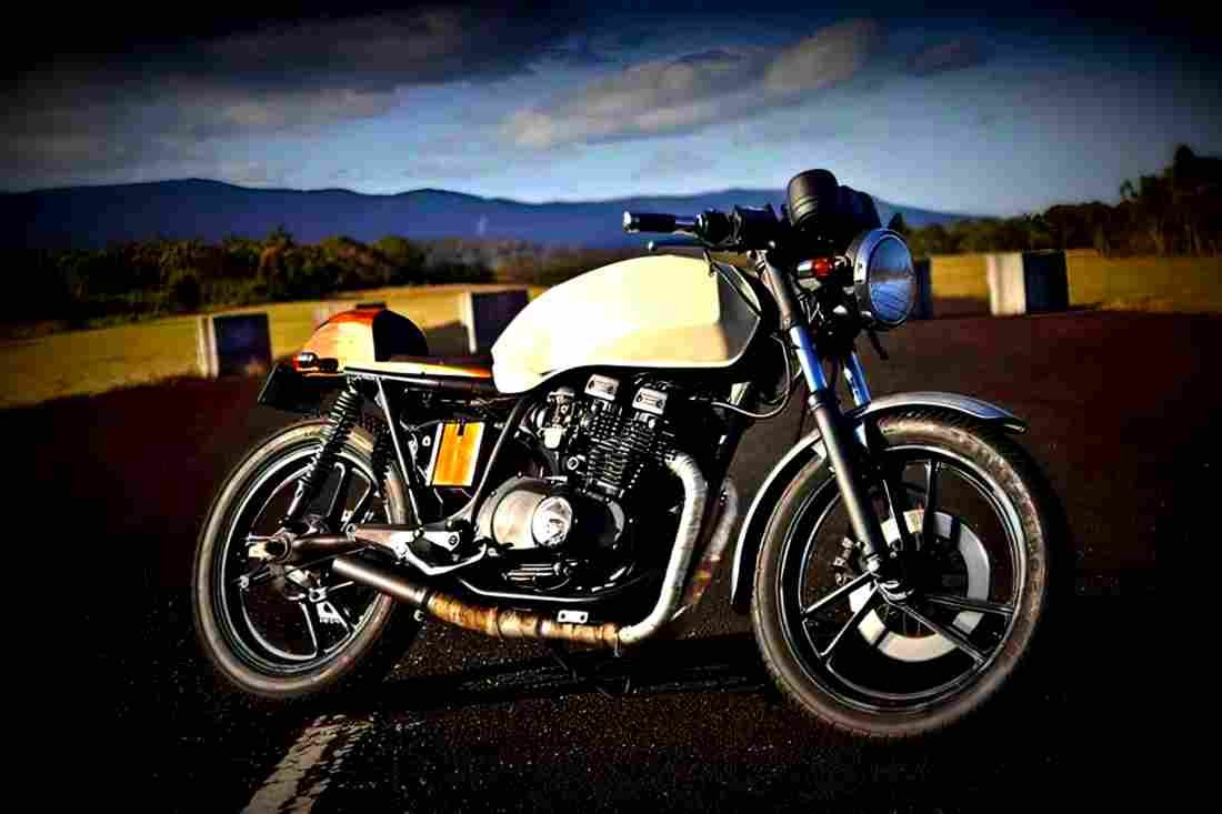 Suzuki GNX 250 E 1985 2 motorbike A4 Photo Print