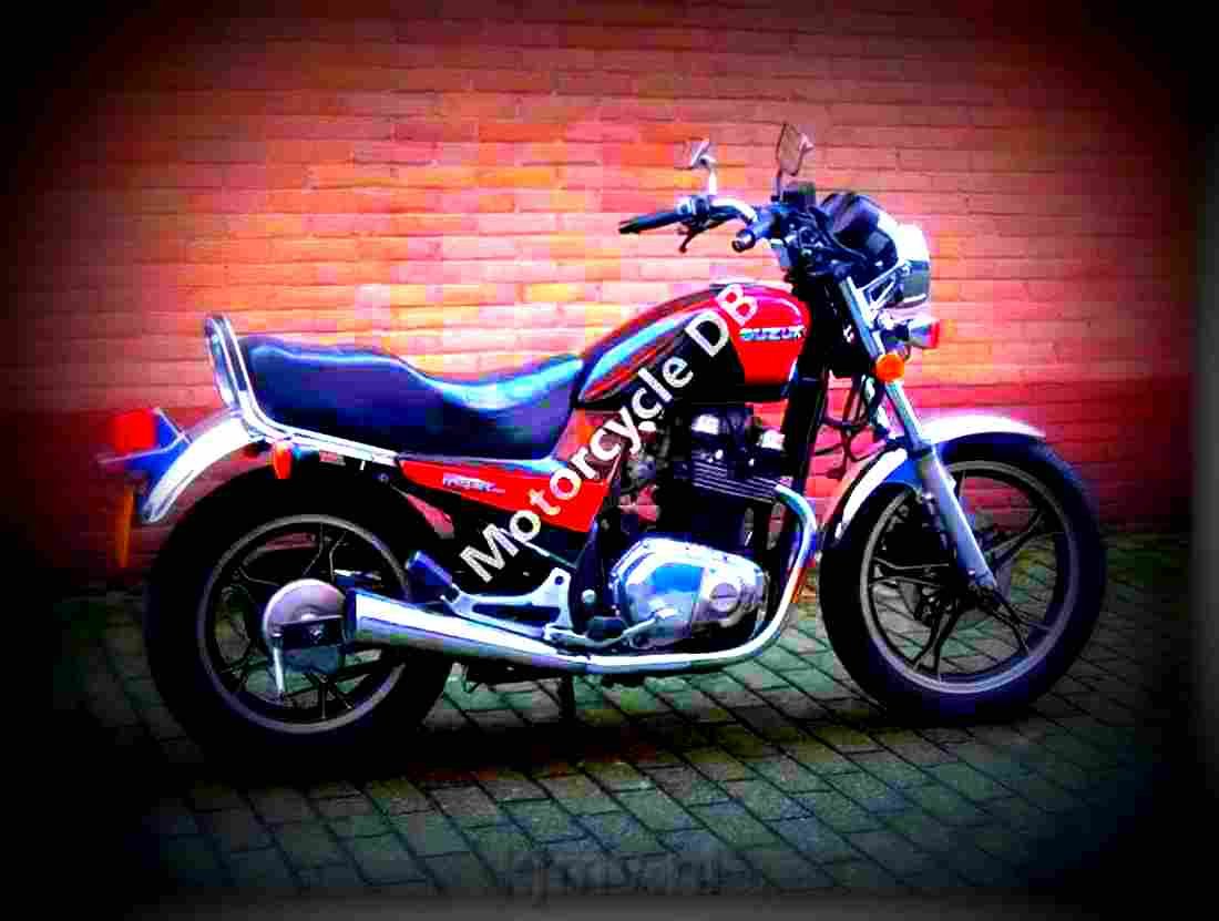 Suzuki GR 650 X 1987 1 motorbike A4 Photo Print