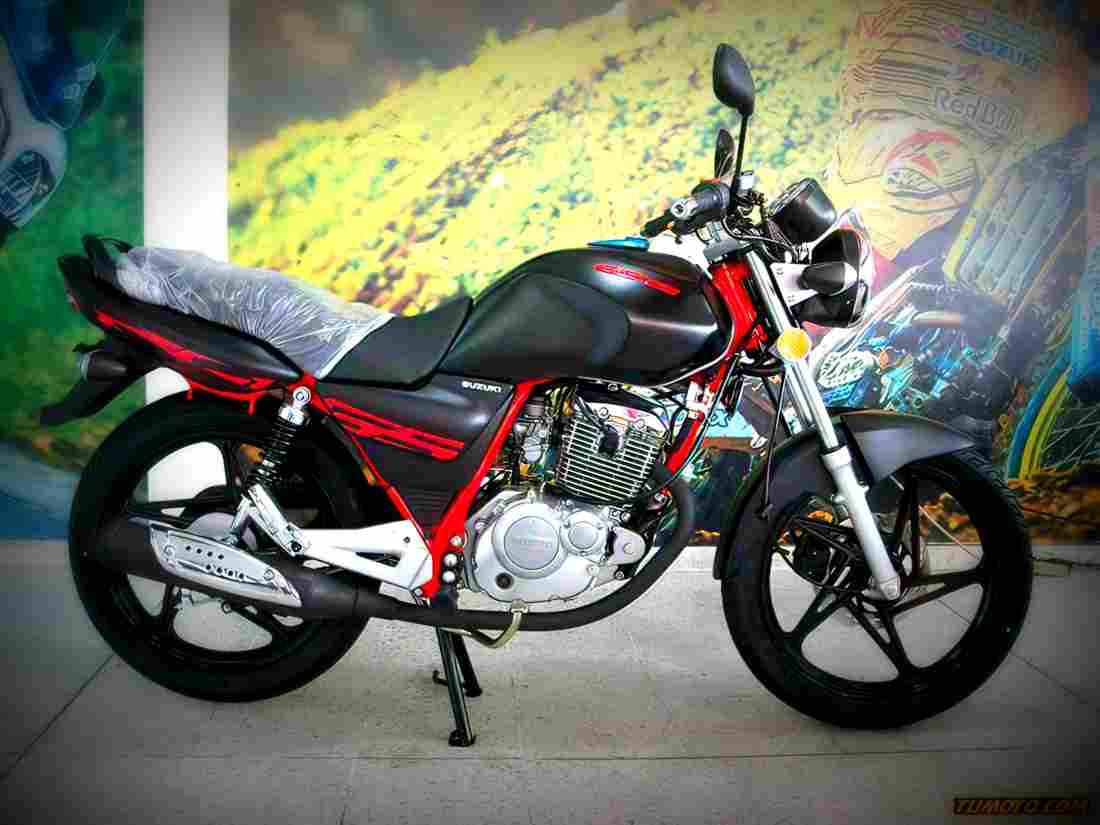Suzuki GS 125 2017 1 motorbike A4 Photo Print