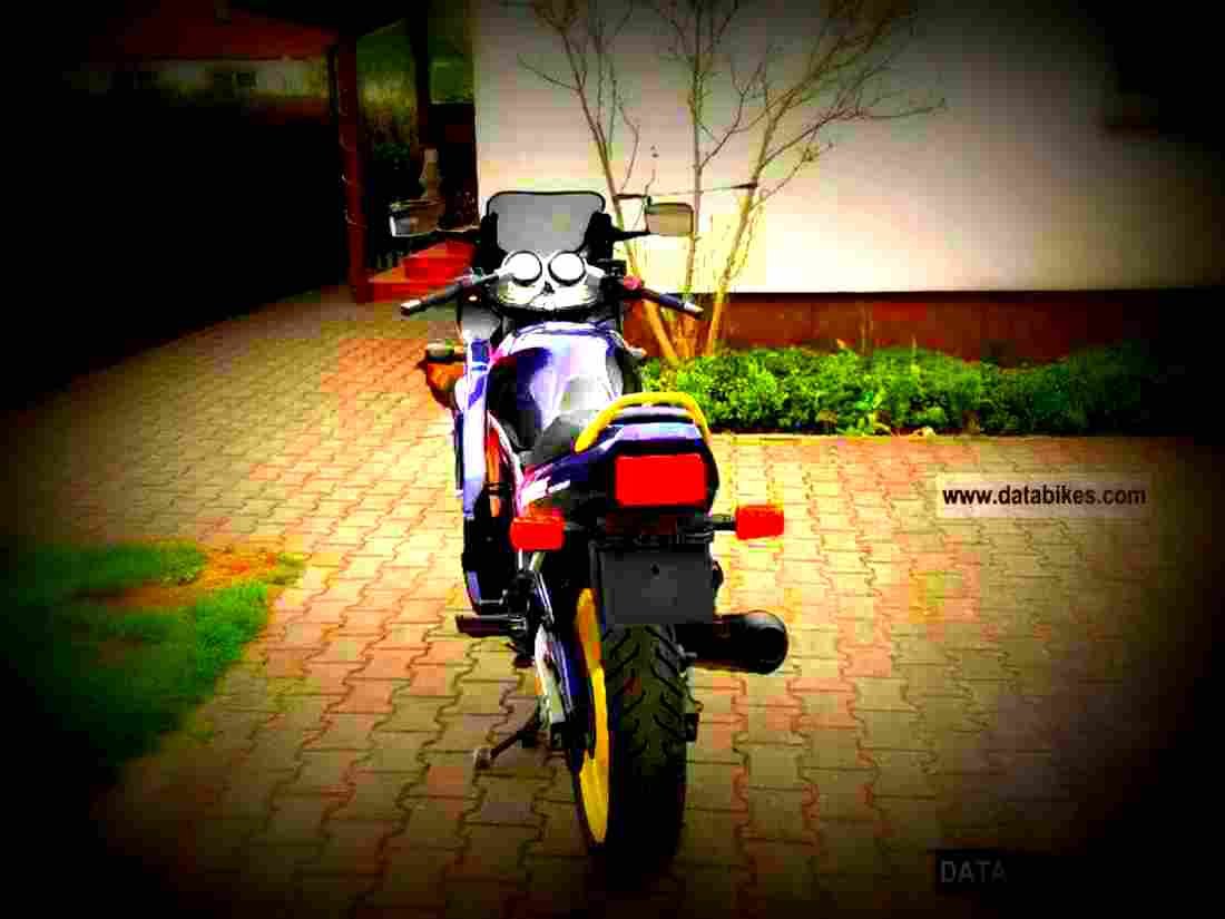 Suzuki GS 500 1998 3 motorbike A4 Photo Print