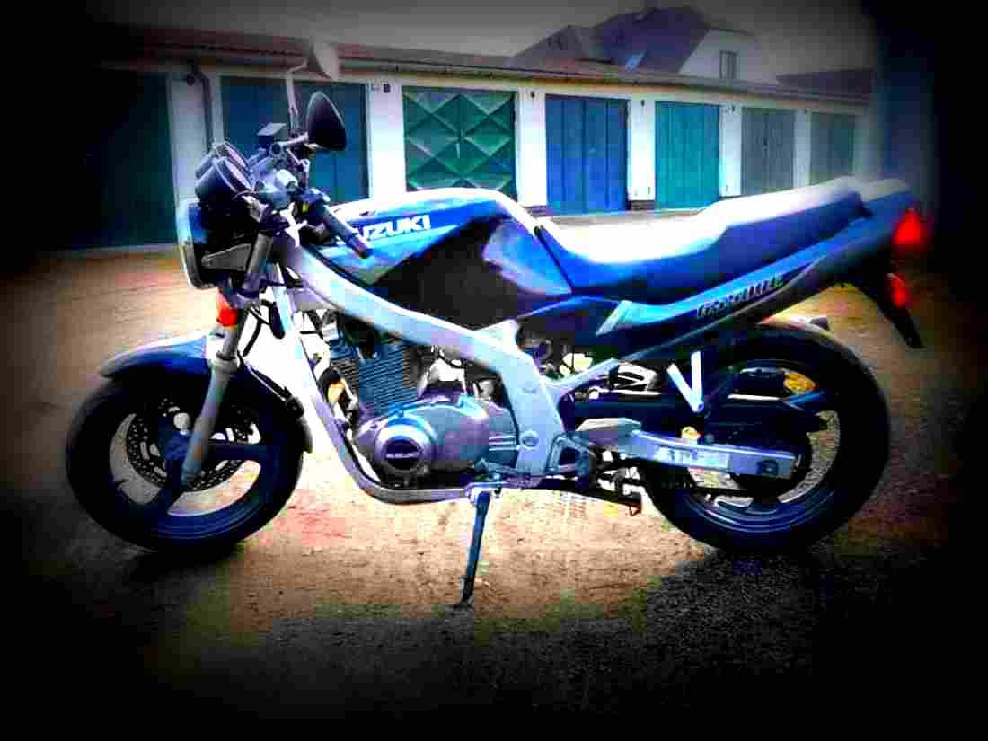 Suzuki GS 500 E 1999 4 motorbike A4 Photo Print
