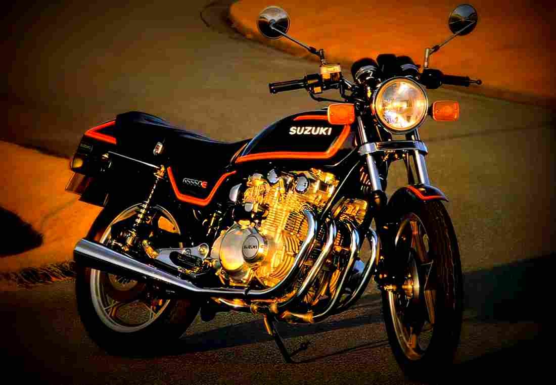 Suzuki GS 550 T 1981 3 motorbike A4 Photo Print