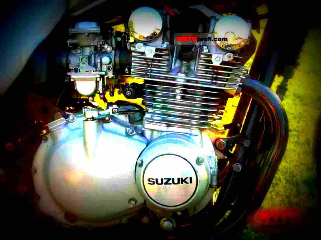 Suzuki GS 650 G Katana 1983 2 motorbike A4 Photo Print