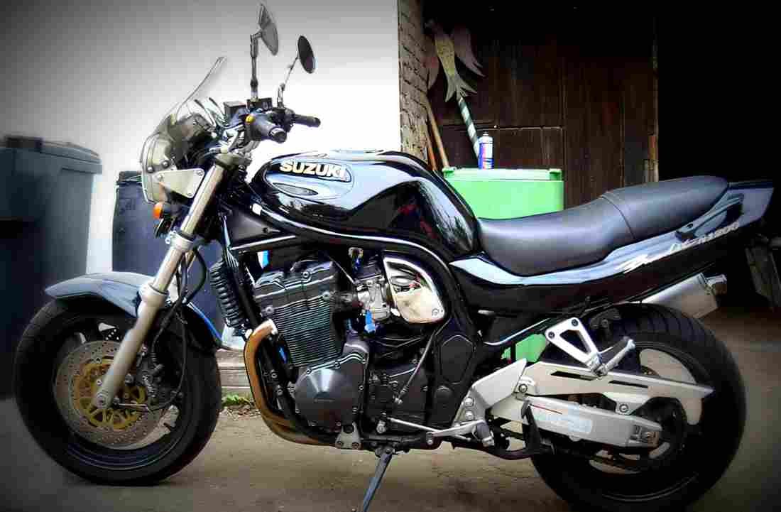 Suzuki GSF 1200 S Bandit 2000 1 motorbike A4 Photo Print