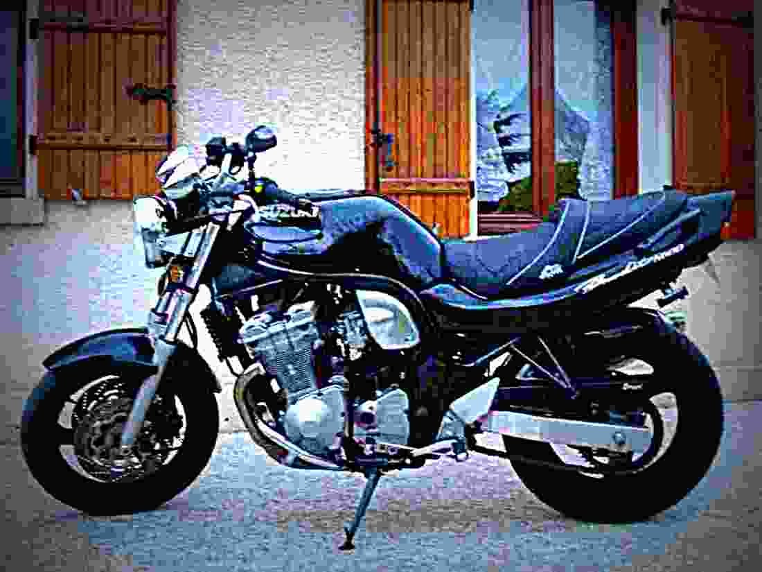 Suzuki GSF 1200 S Bandit 2002 3 motorbike A4 Photo Print