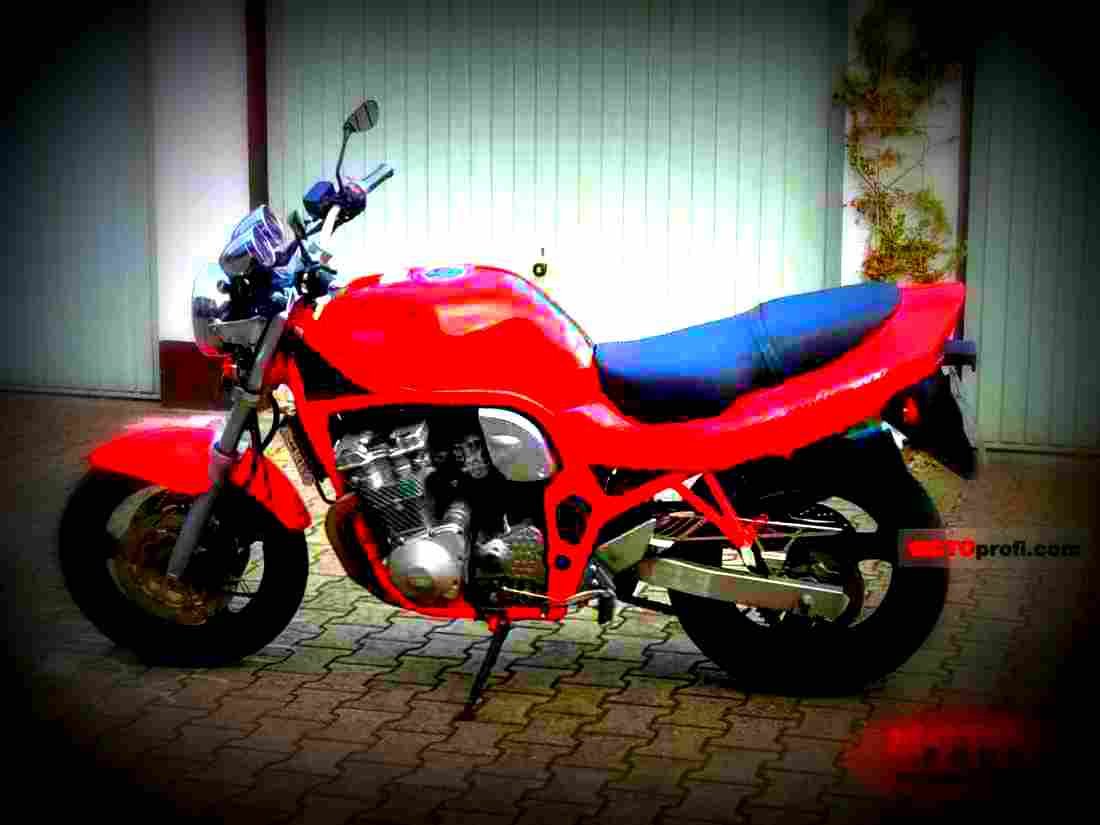 Suzuki GSF 600 N Bandit 1997 3 motorbike A4 Photo Print